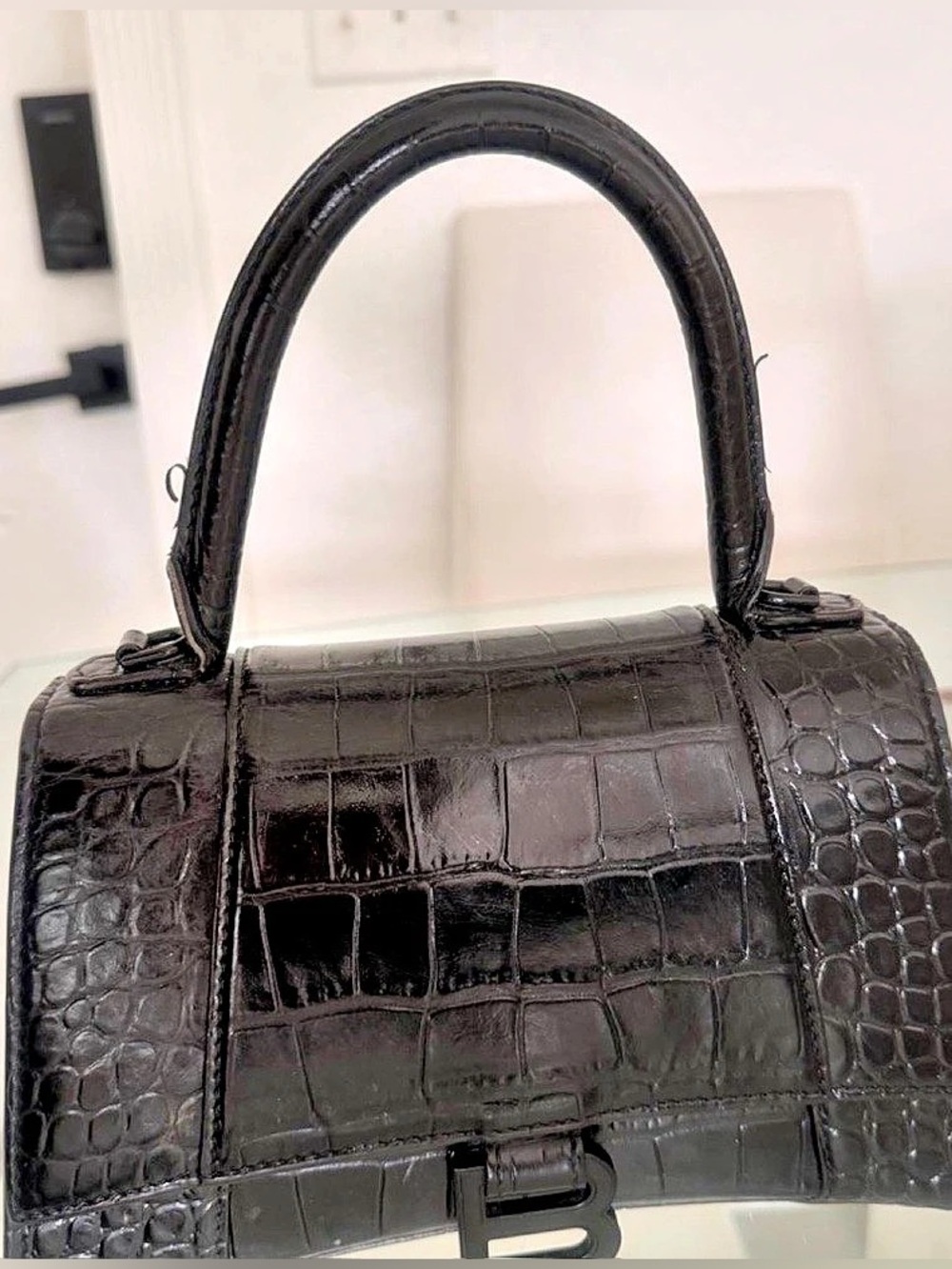 Balenciaga Hourglass Small Top Handle Bag Black Crocodile-Embossed - Picture 2 of 5